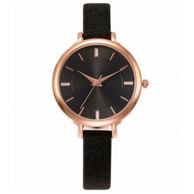 Ρολόι των κομψών βιδών Wristwatch χαλαζία γυναικών περίπτωσης κραμάτων κορωνών γυναικών δέρματος
