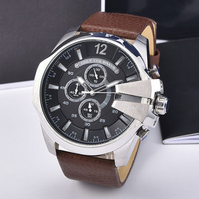 Περίπτωση ανοξείδωτου Wristwatches των μεγάλων ατόμων πινάκων Κινήματος χαλαζία