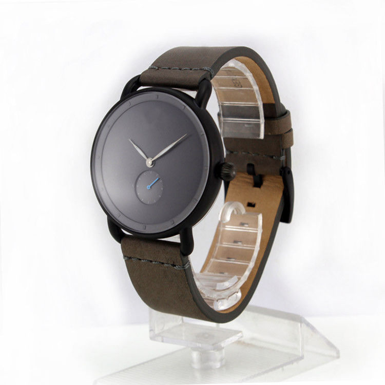 Στρατιωτικός πίνακας Wristwatch ζωνών αθλητικού δέρματος χαλαζία ανοξείδωτου πολυτέλειας μόδας ατόμων